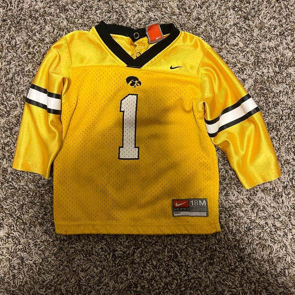 Nike Kids Yellow Iowa Jersey - Picture 1 of 4